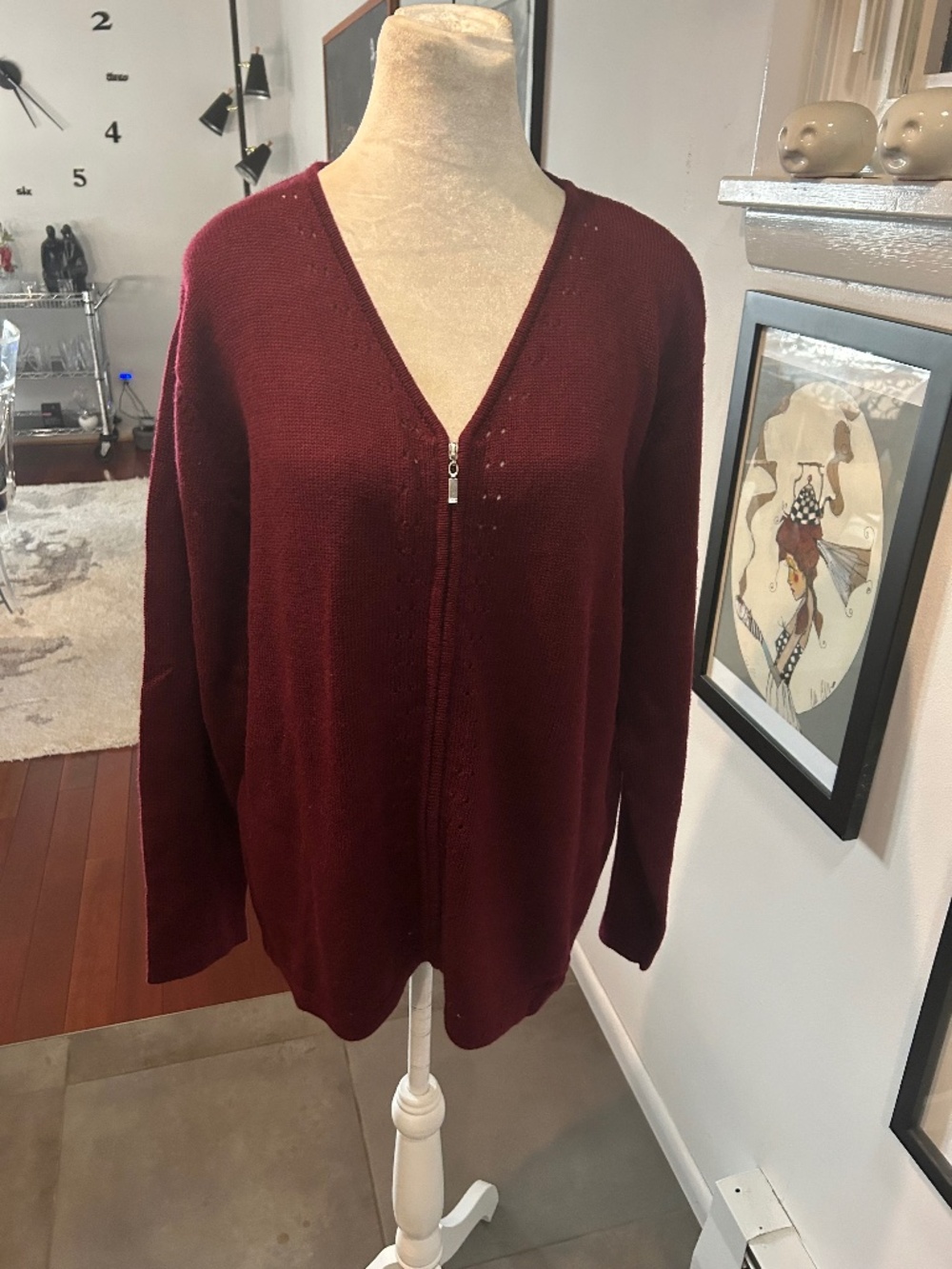 STITCHES. In TIME BURGUNDY SWEATER. HONG KONG. VINTAGE. MEDIUM